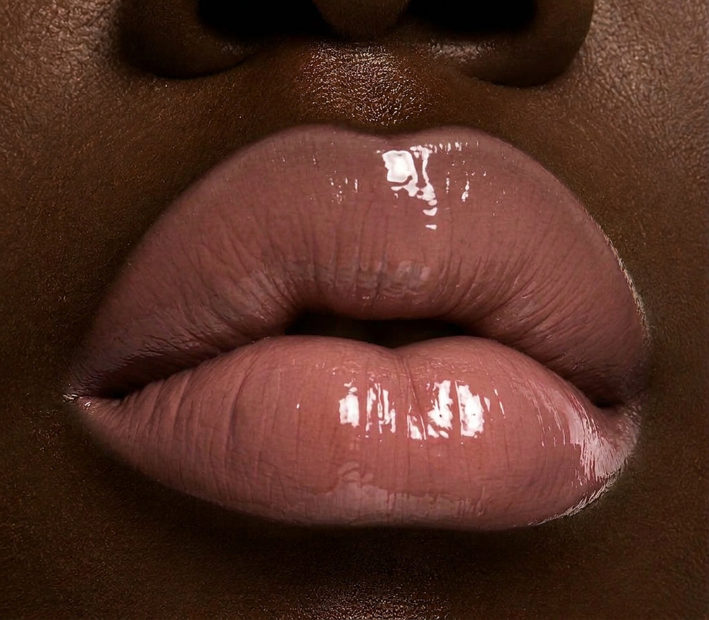 Lip Volumising and Hydra-Moisturising Lip Gloss